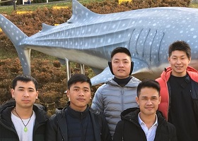 ベトナム人技能実習生とのとじま水族館へ
